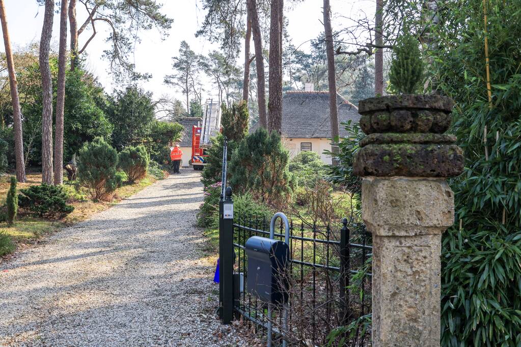 Brand op bovenverdieping villa