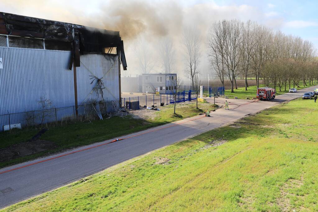 Grote brand recyclingbedrijf De Vijfhoek - Cirwinn