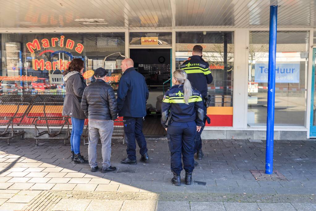 Onderzoek na poging brandstichting supermarkt, Operaplein