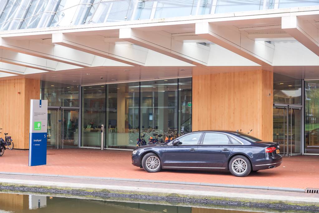 Minister Cultureel Erfgoed onthult oudste Nederlands scheepswrak