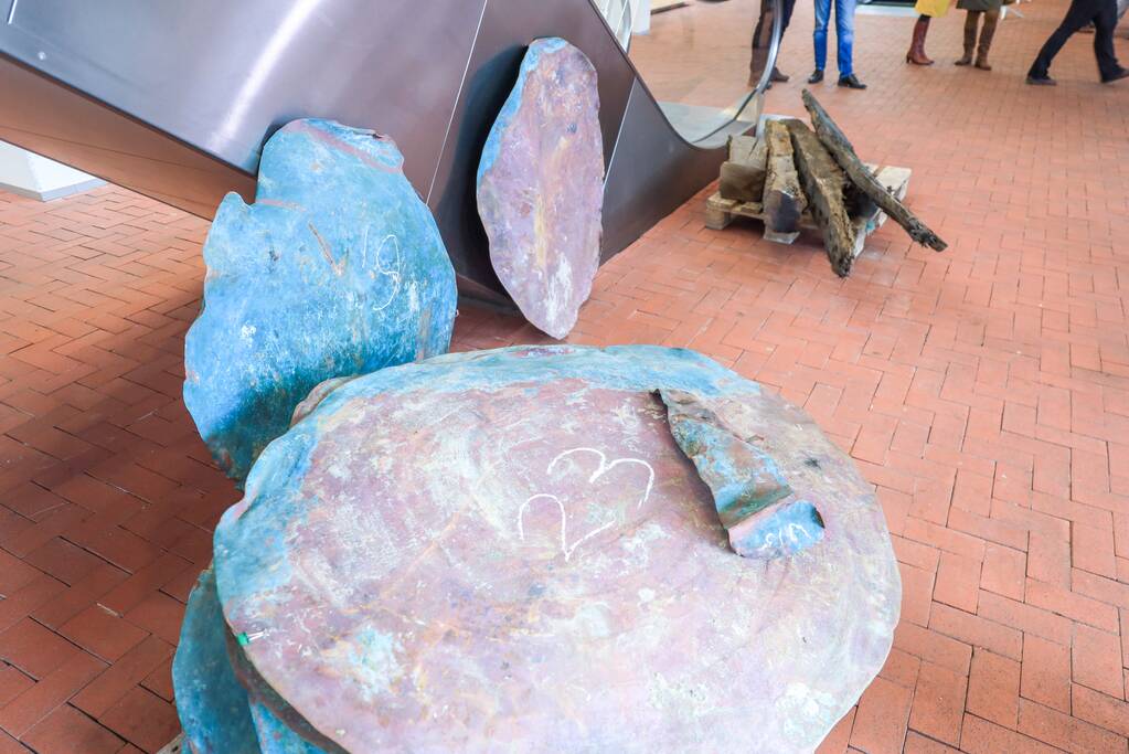 Minister Cultureel Erfgoed onthult oudste Nederlands scheepswrak