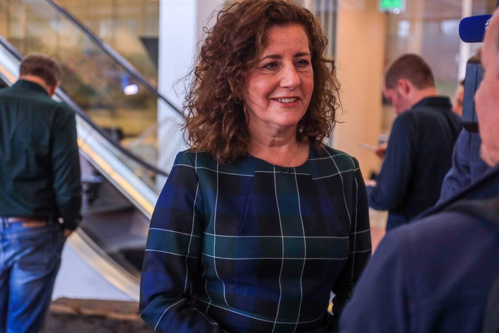 Minister Cultureel Erfgoed onthult oudste Nederlands scheepswrak