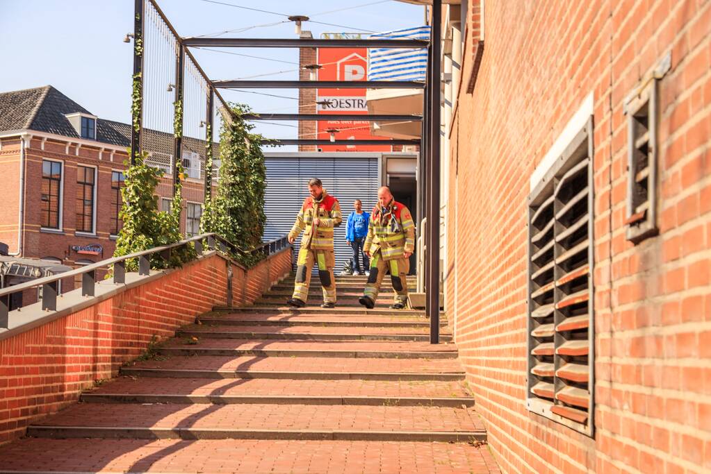 Brandweer schiet te hulp bij gesprongen waterleiding