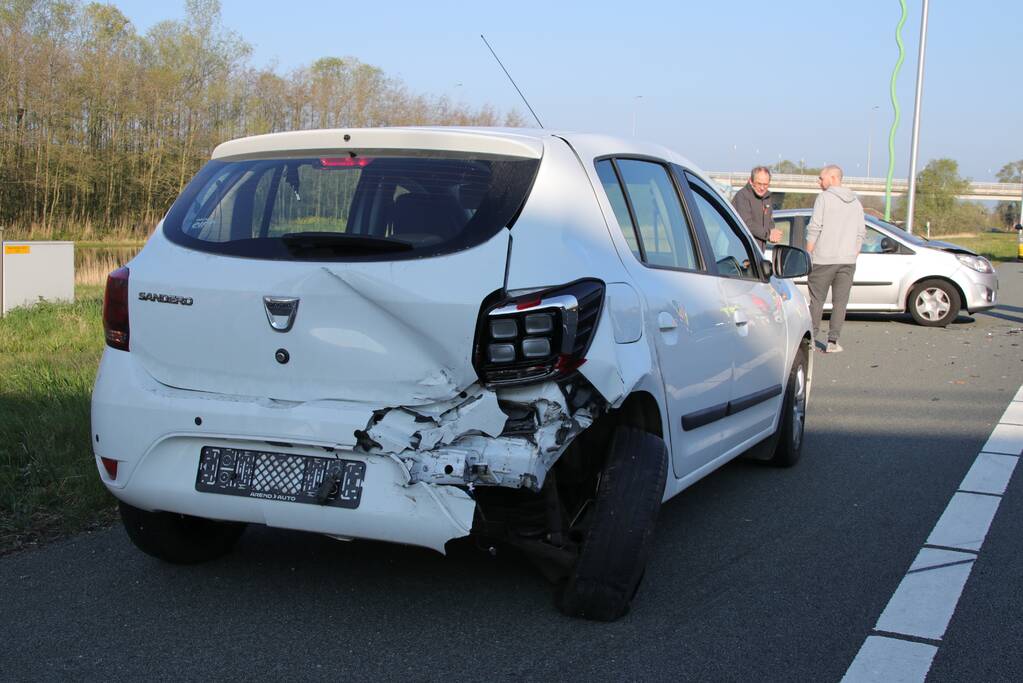 Snelweg afgesloten na meerdere ongevallen