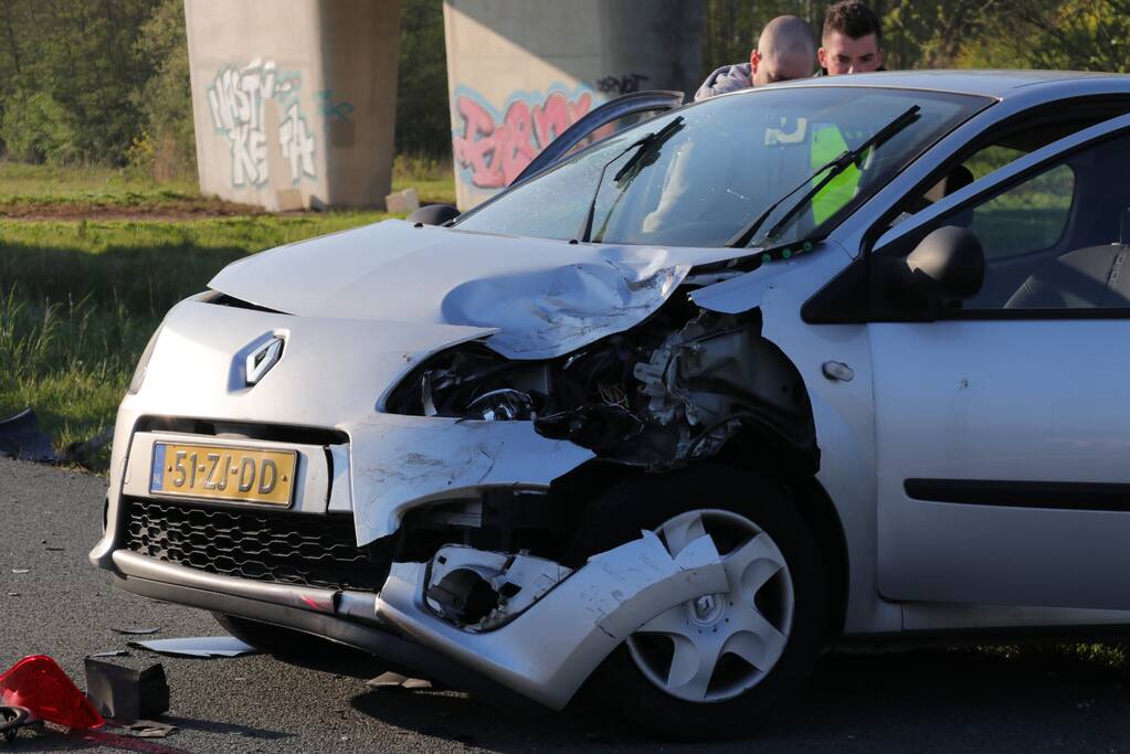 Snelweg afgesloten na meerdere ongevallen