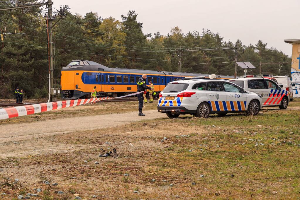 Geen treinverkeer door aanrijding persoon