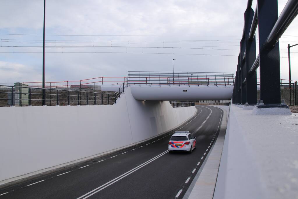 Autotunnel Voorpoort geopend voor gemotoriseerd verkeer