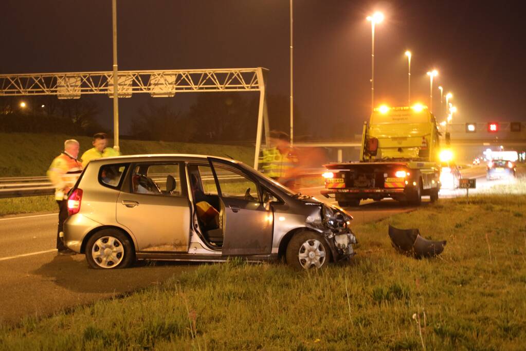 Auto zwaar beschadigd bij eenzijdig ongeval