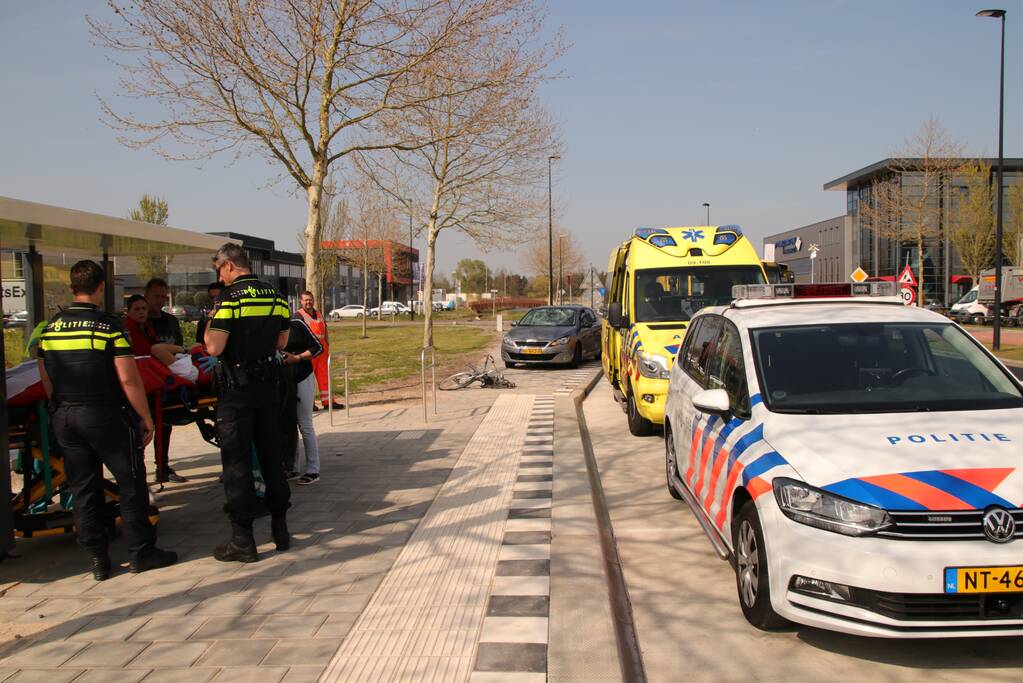Scholier aangereden en gewond op gevaarlijke kruising