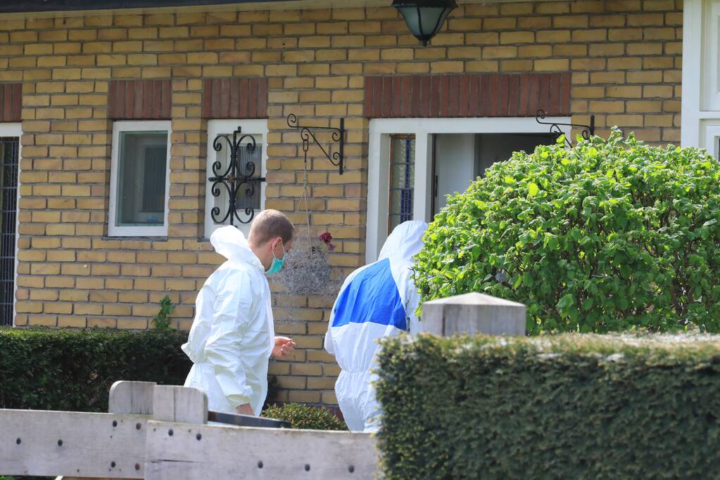 Stoffelijke resten gevonden in woning