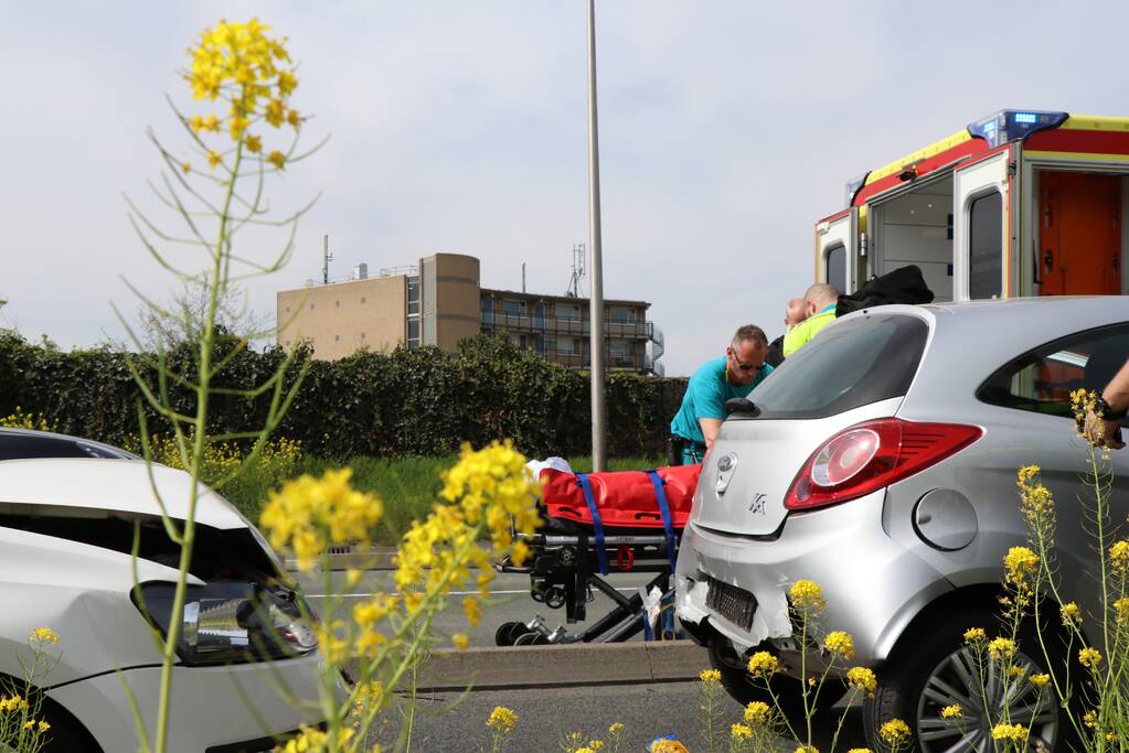 Gewonde bij kop-staart aanrijding