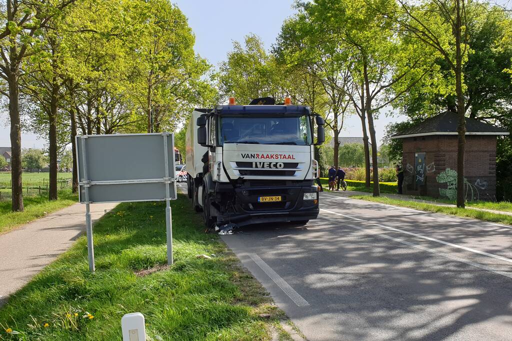 Fietser overleden na aanrijding met vrachtwagen
