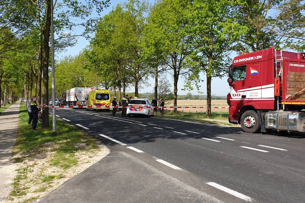 Fietser overleden na aanrijding met vrachtwagen