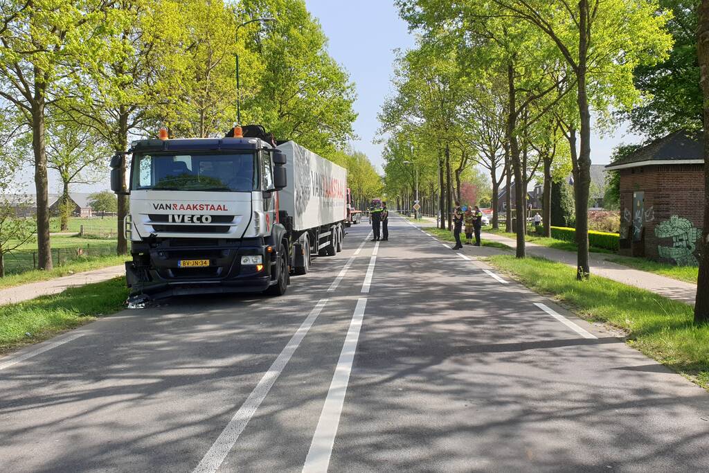 Fietser overleden na aanrijding met vrachtwagen