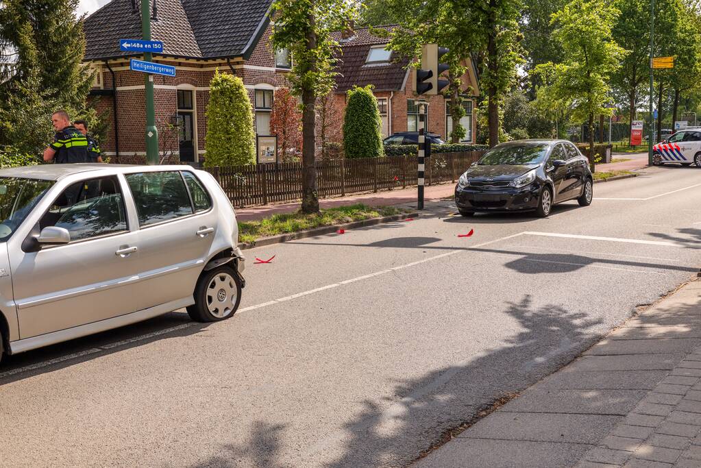 Automobiliste gewond bij botsing