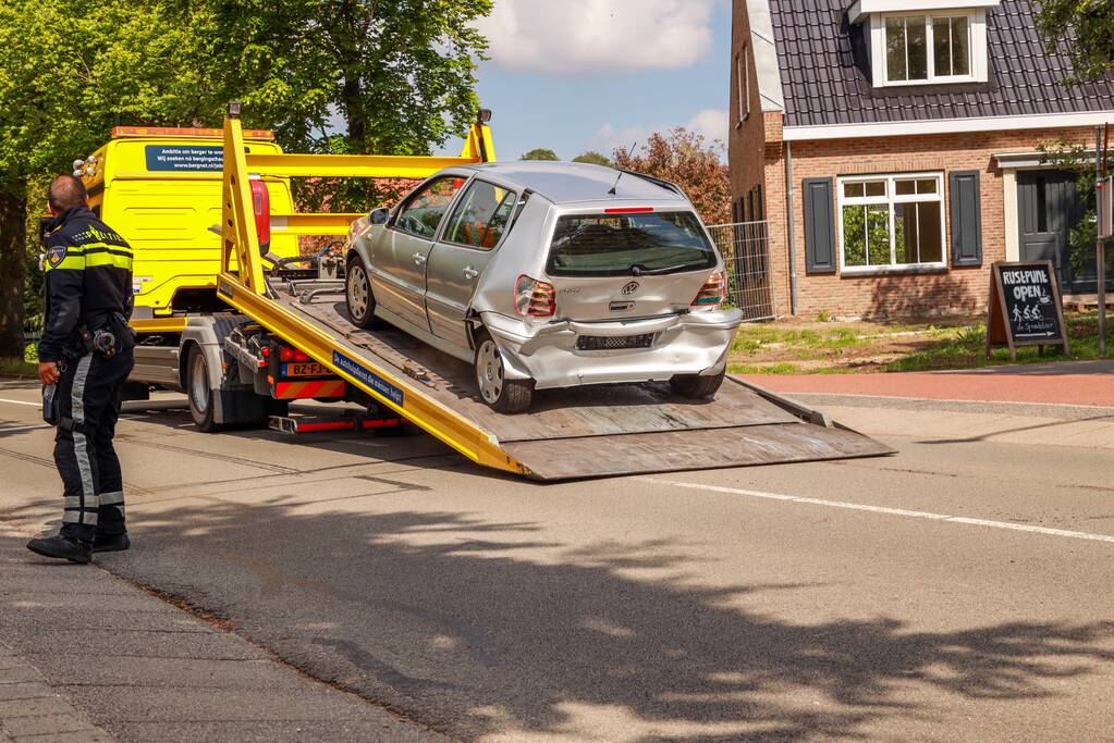 Automobiliste gewond bij botsing