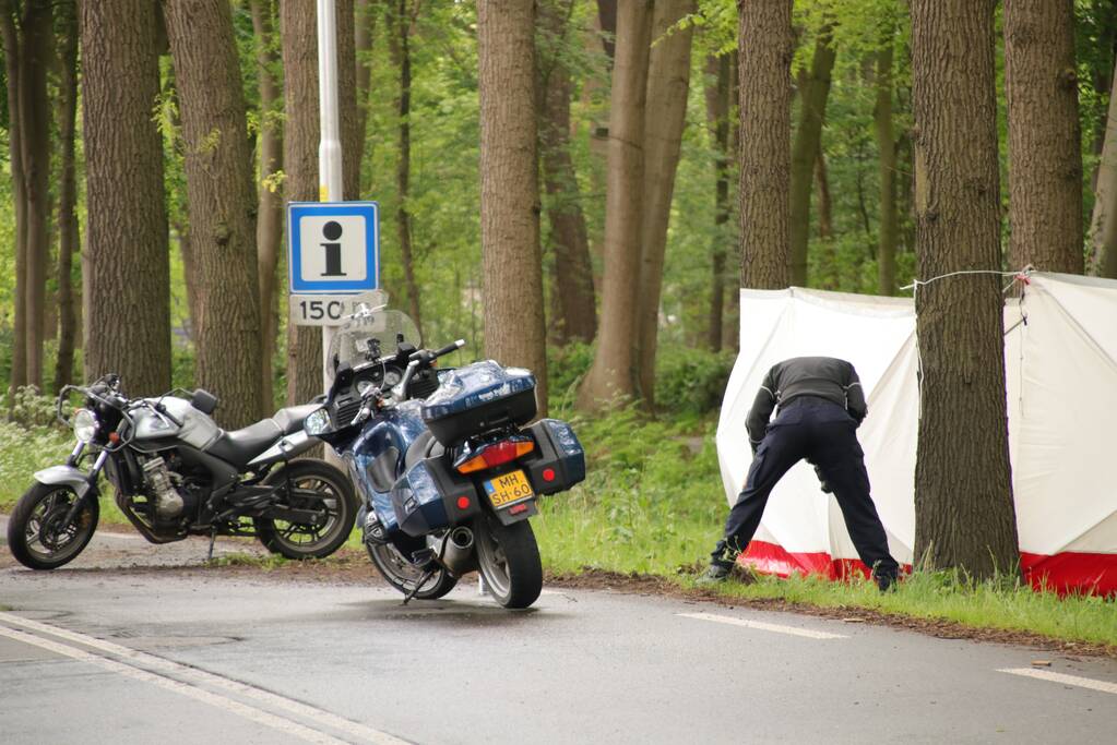 Lesmotorrijdster (31) overleden bij eenzijdig ongeval