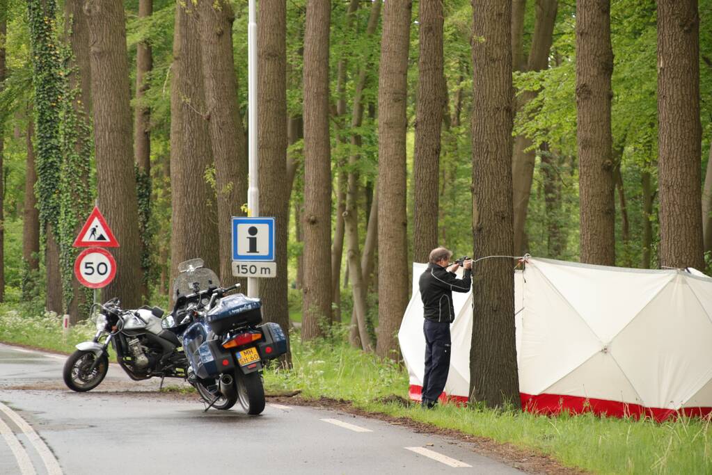 Lesmotorrijdster (31) overleden bij eenzijdig ongeval