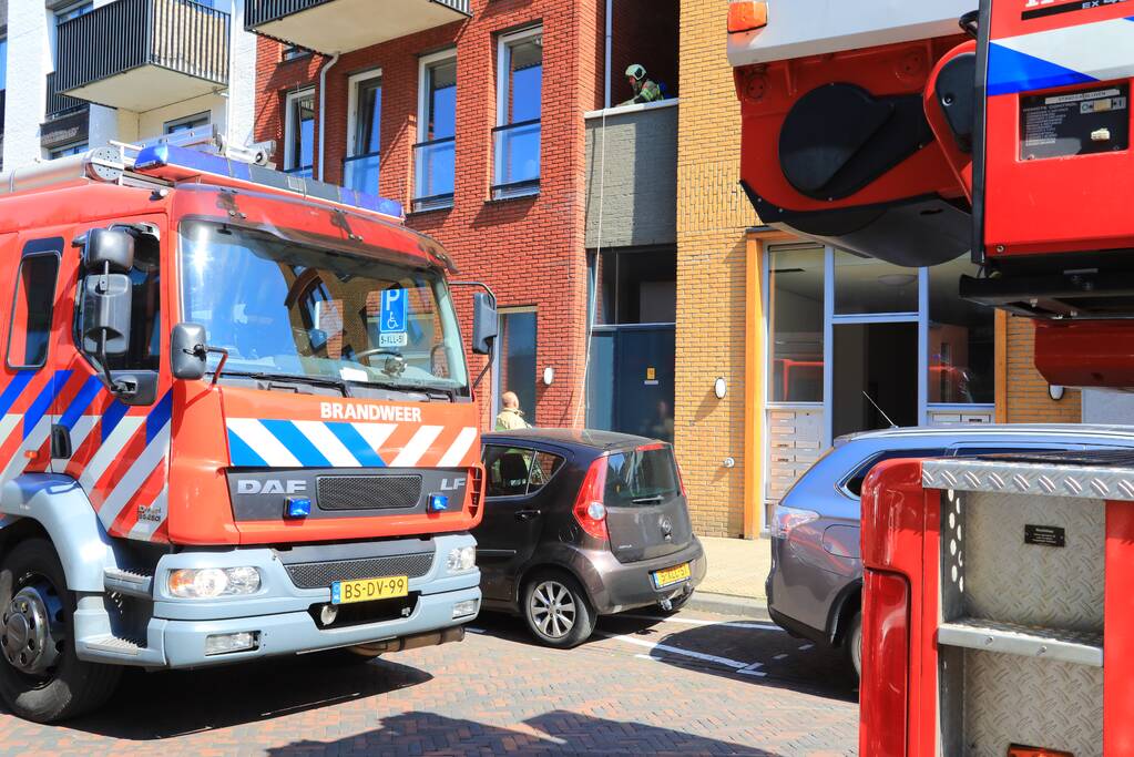 Brand op balkon appartementencomplex