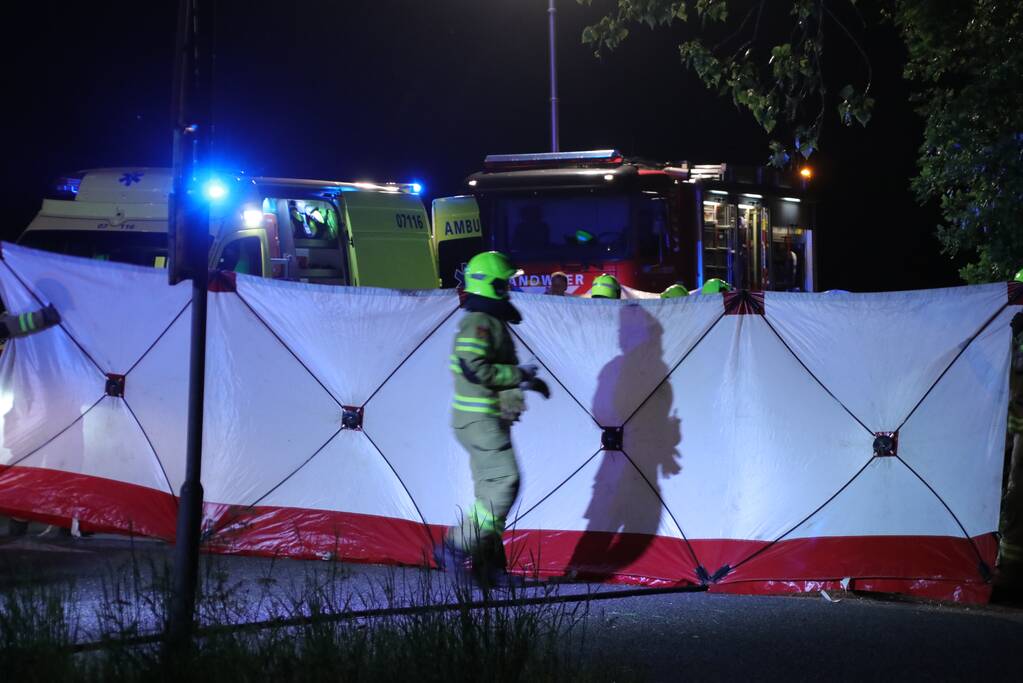 Zwaargewonde bij eenzijdige aanrijding