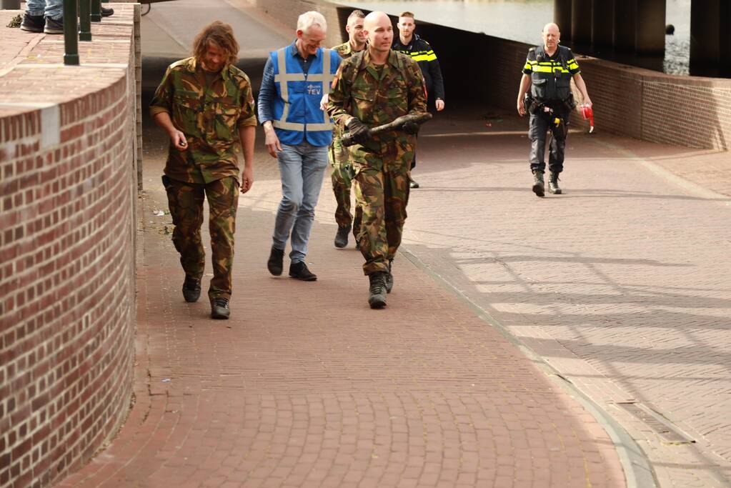 Magneetvisser vist bazooka op