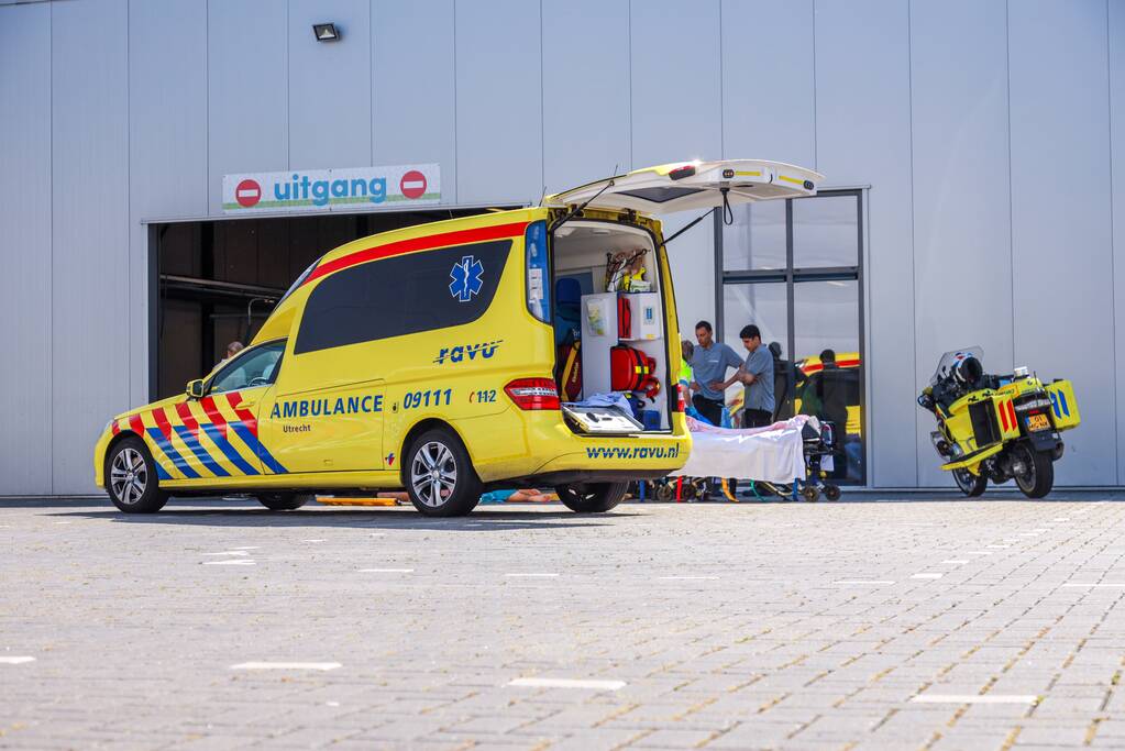 Hoogzwangere vrouw aangereden