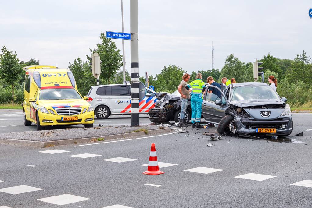 Gewonde bij ongeval op kruising