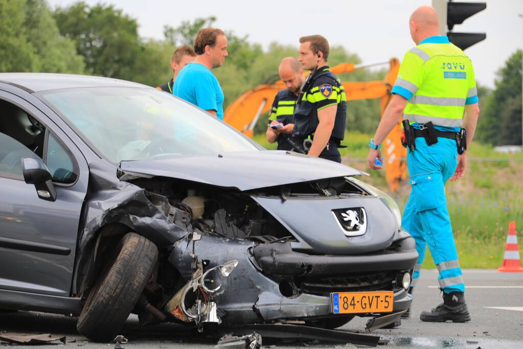 Gewonde bij ongeval op kruising