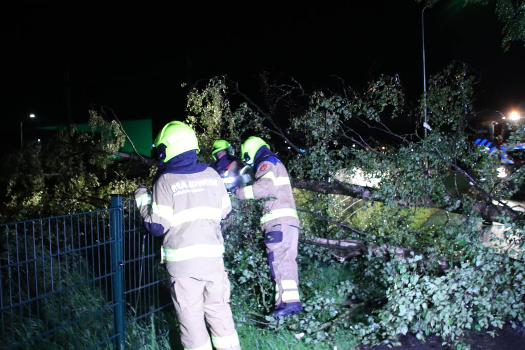 Veel stormschades in midden Nederland