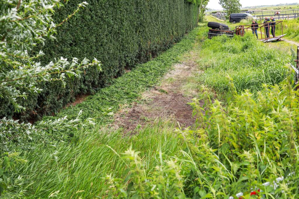 Persoon ernstig gewond bij snoeiwerkzaamheden