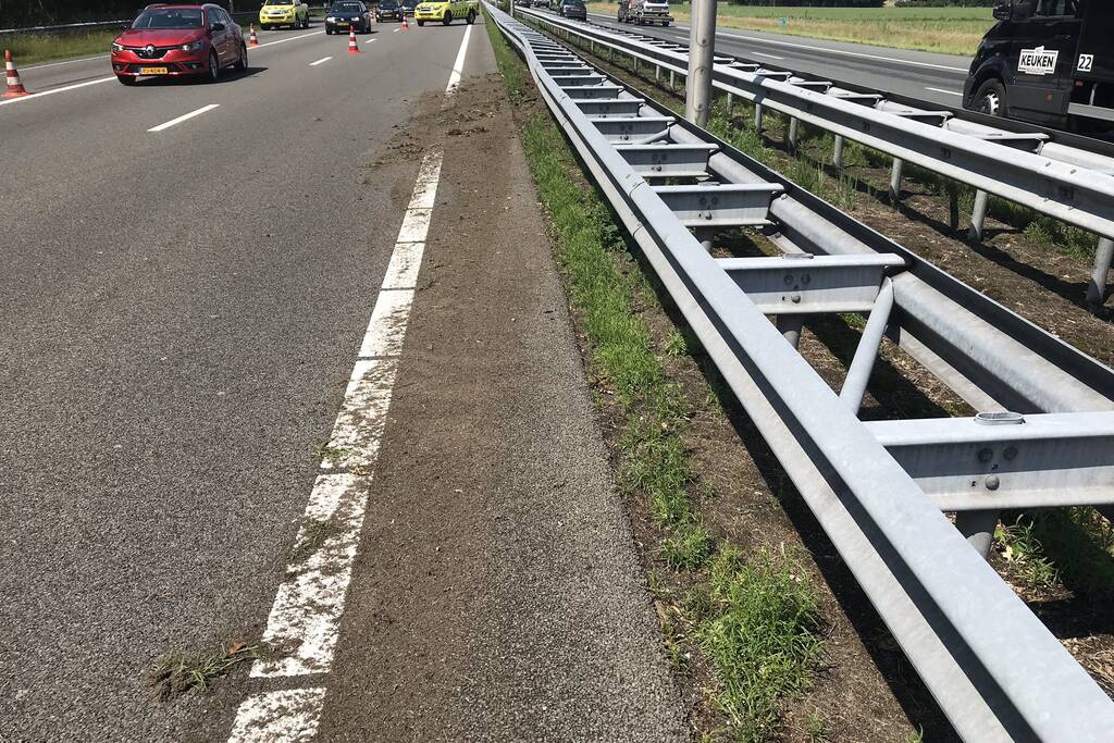Rijstroken op A1 afgesloten na ongeval