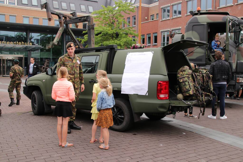 Landmachtdag druk bezocht