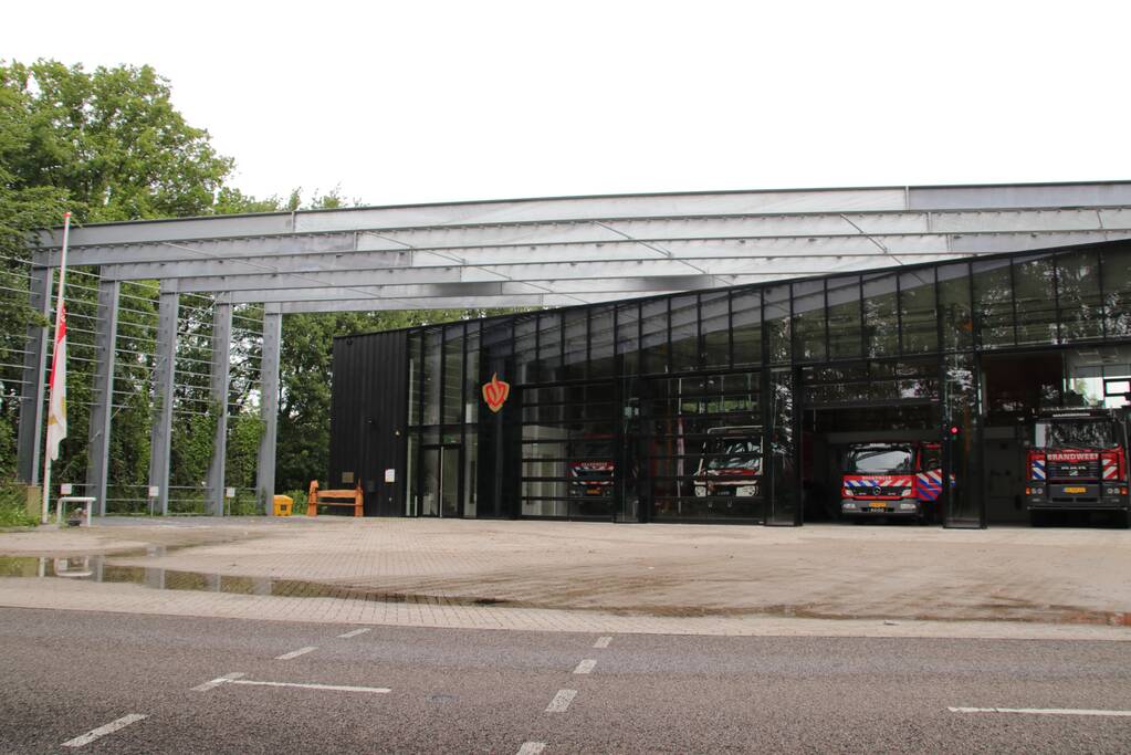 Herdenking omgekomen brandweerlieden bij kazerne Maarsbergen