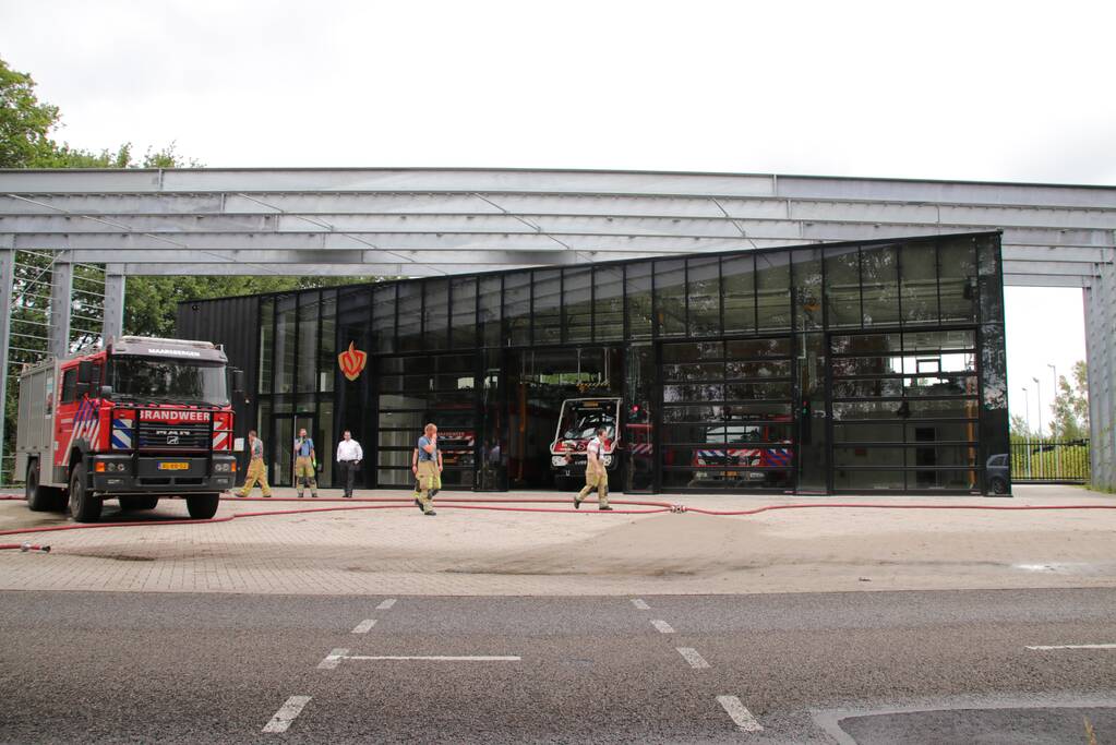 Herdenking omgekomen brandweerlieden bij kazerne Maarsbergen