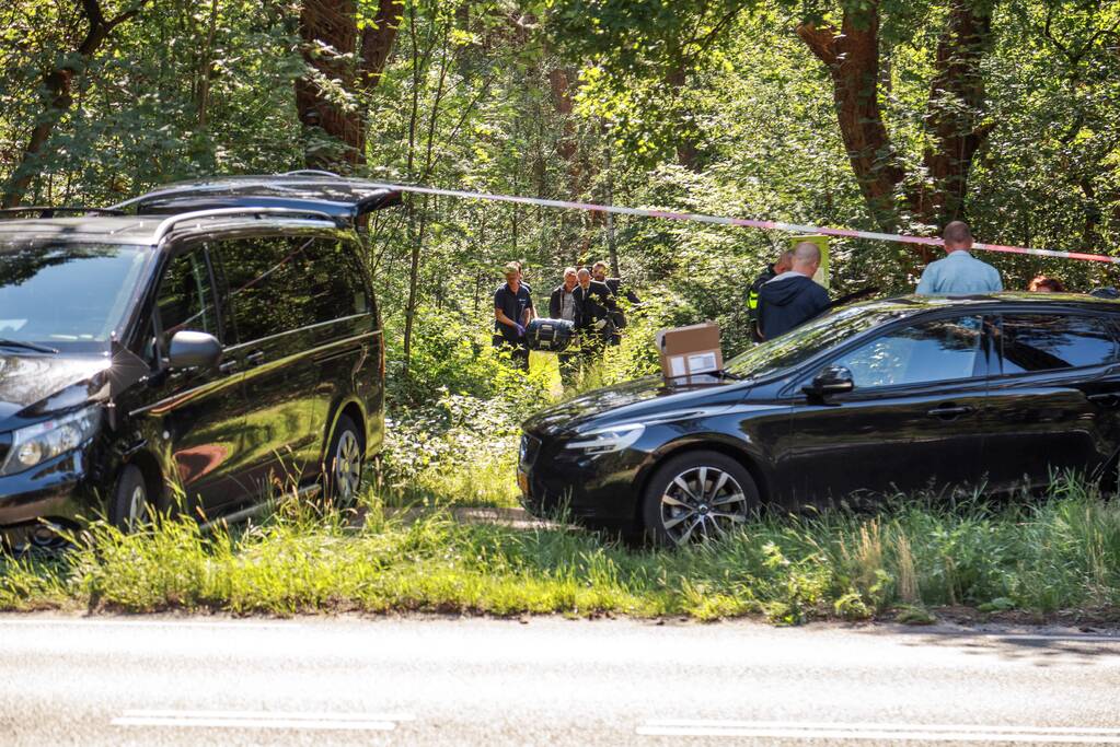 Stoffelijk overschot aangetroffen in bos