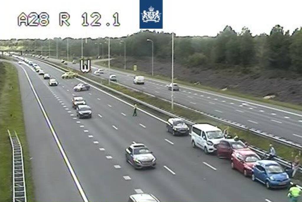 Twee rijstroken afgesloten door ongeval