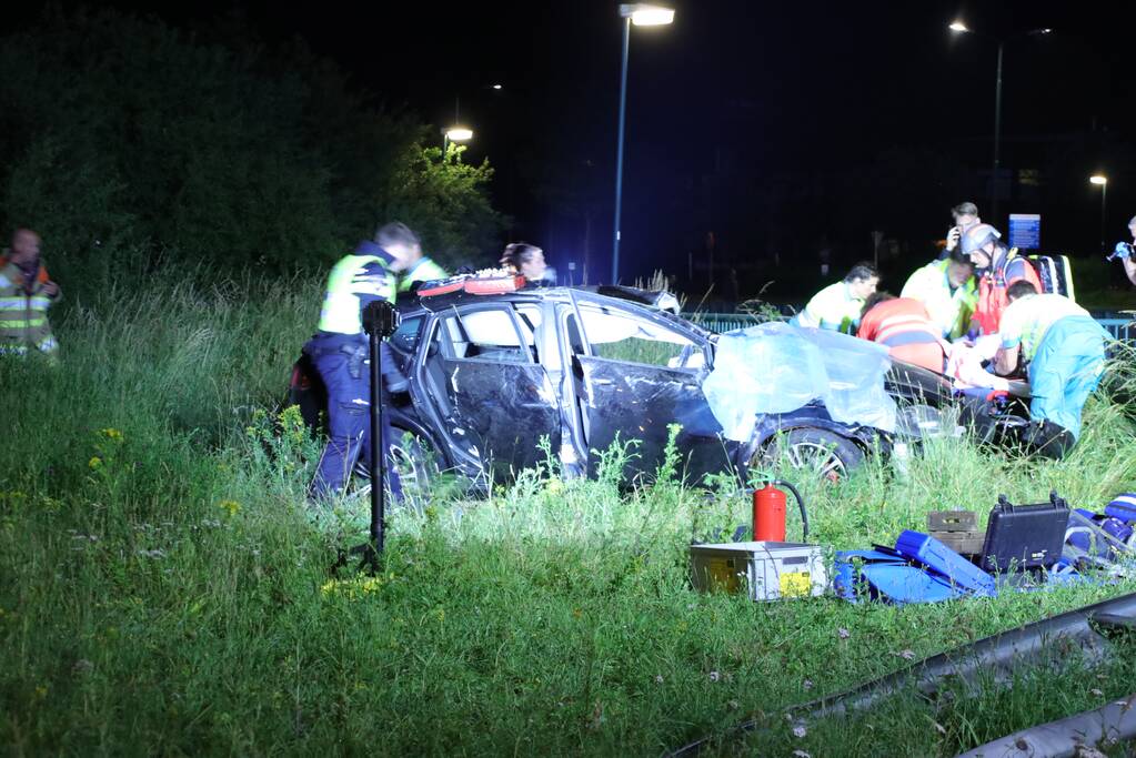 Bestuurder zwaargewond na lancering