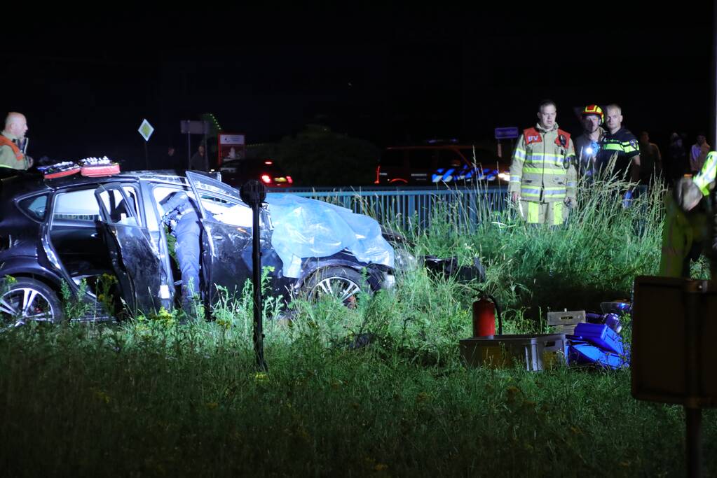 Bestuurder zwaargewond na lancering