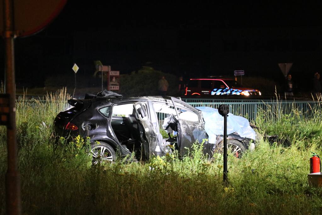 Bestuurder zwaargewond na lancering