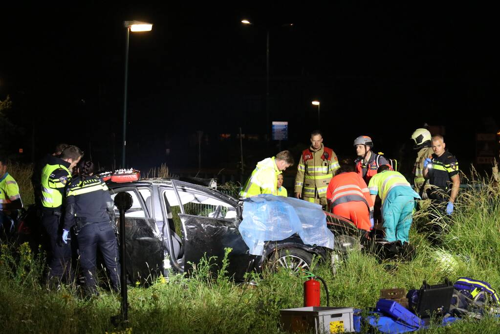 Bestuurder zwaargewond na lancering