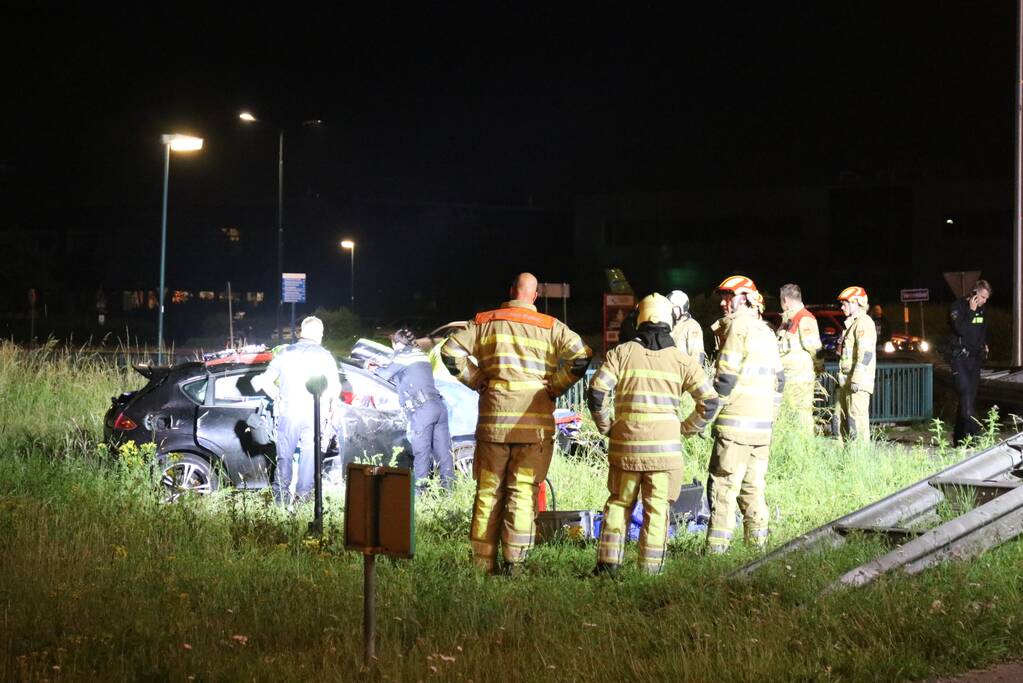 Bestuurder zwaargewond na lancering