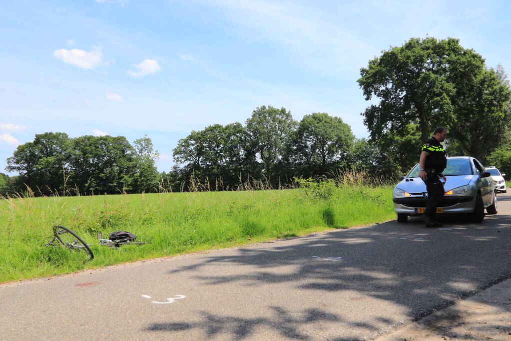Fietsster ernstig gewond