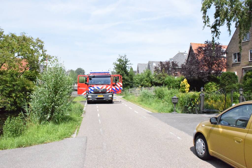 Uitslaande brand verwoest schuur