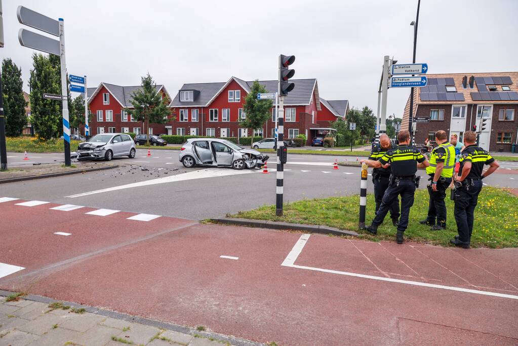 Veel schade bij aanrijding