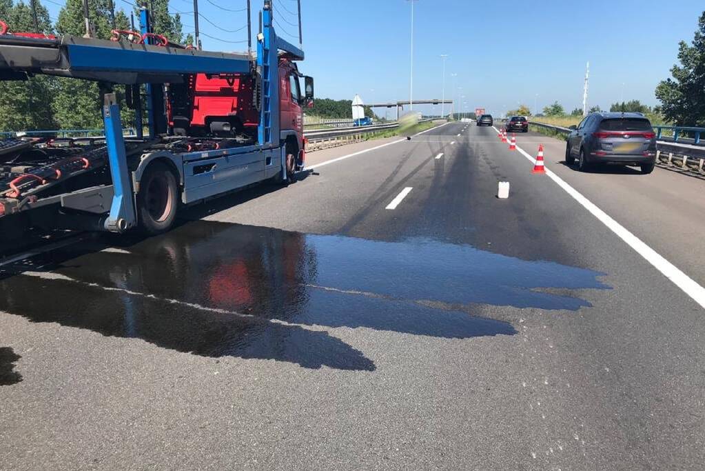 Omleiding via vluchtstrook door ongeval