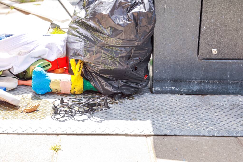 Afvaldumping loopt de spuigaten uit