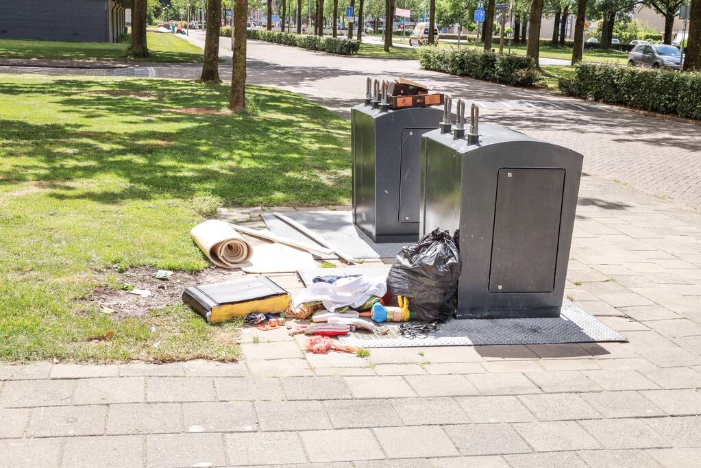 Afvaldumping loopt de spuigaten uit