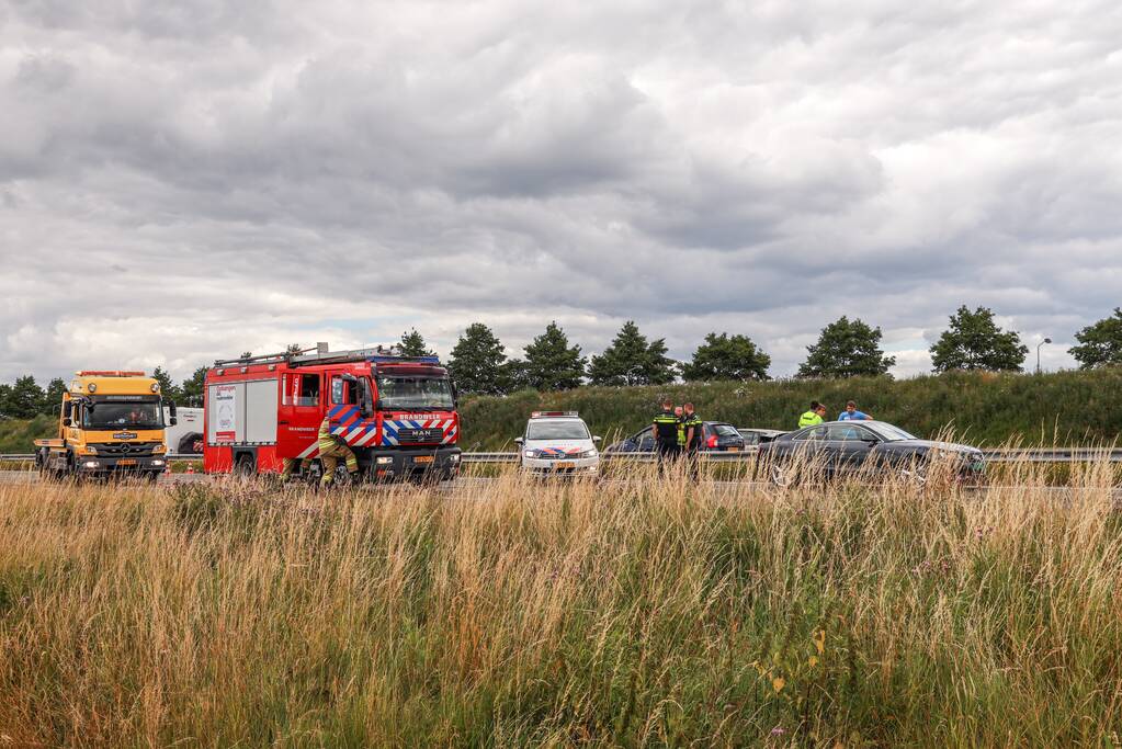 Snelweg afgesloten na ongeval