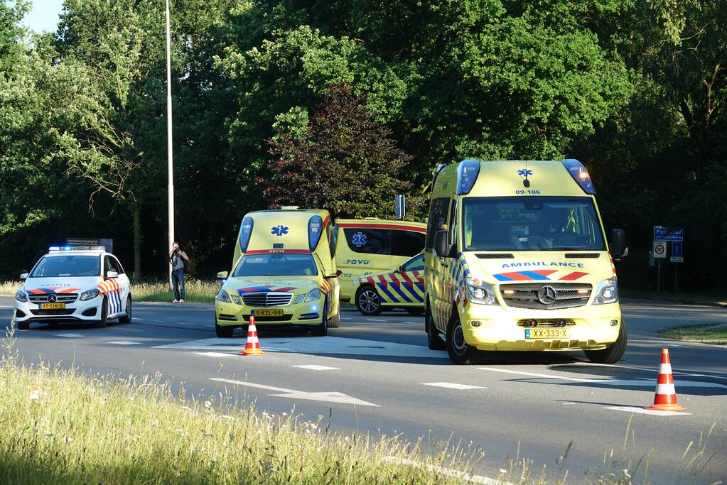 Vier gewonden bij aanrijding