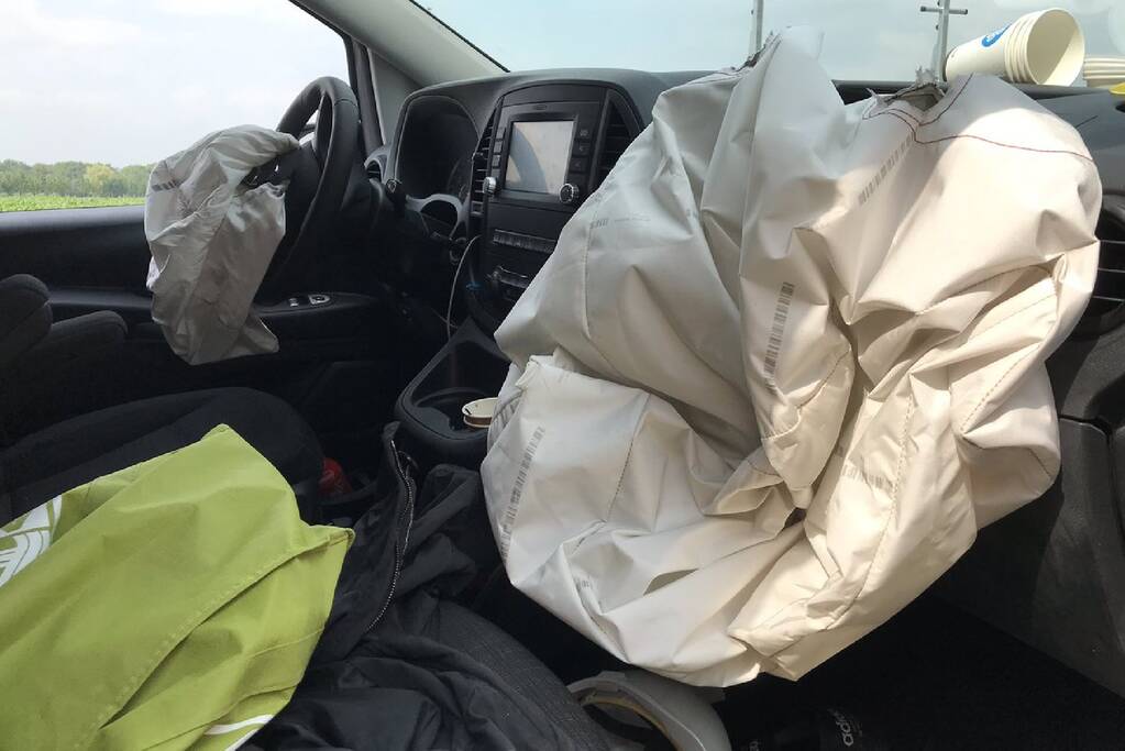 Automobilist gewond na ongeval